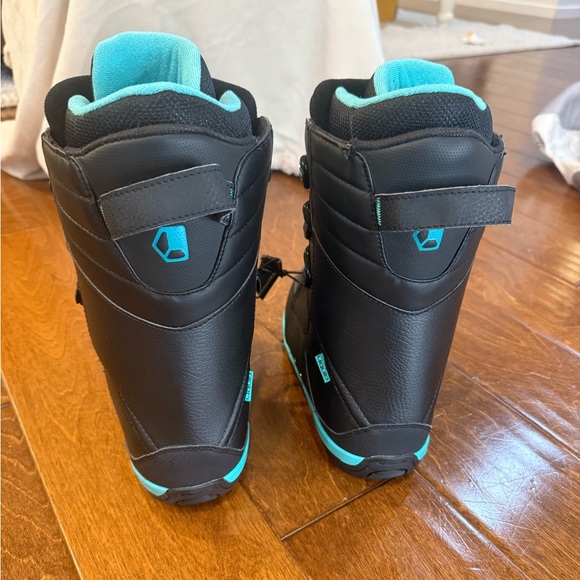 Liquid Cirrus women’s snowboarding boot - Picture 4 of 5